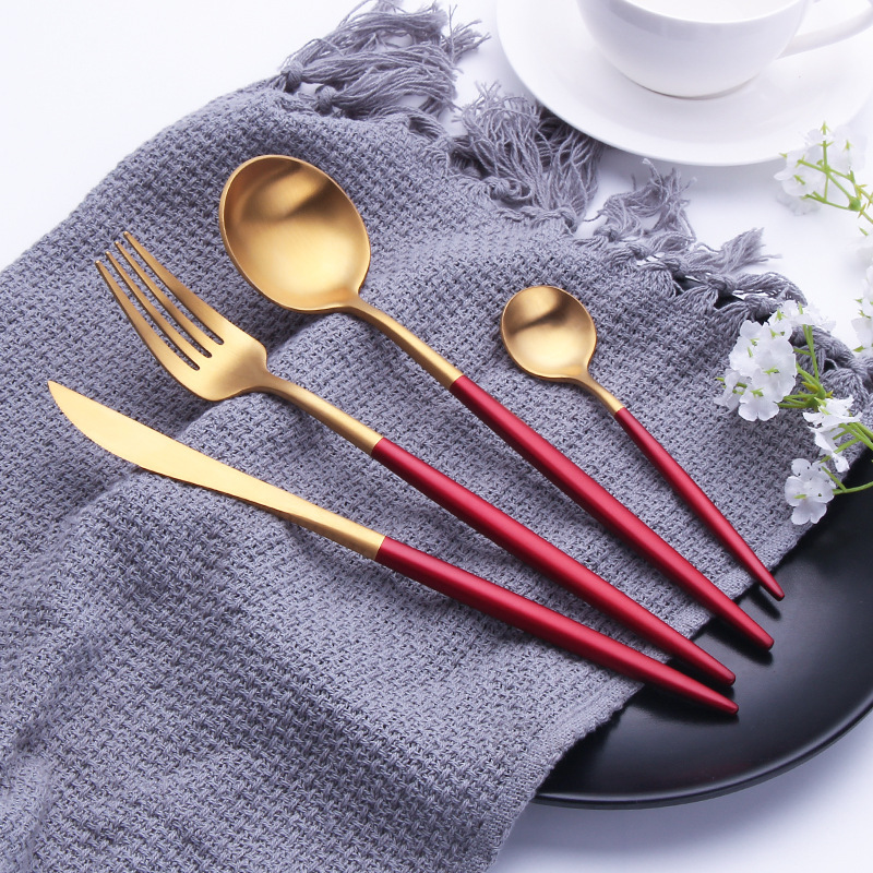 Grade A Quality 4pcs/set Red Gold Cutlery